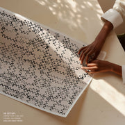 Shaky Thin Lines Pattern – image 4